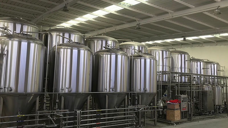 关岭德州八樽精酿啤酒厂